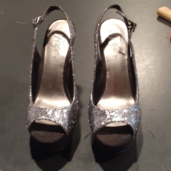 STILLETTO Platform Heels 8.5 Fergie's